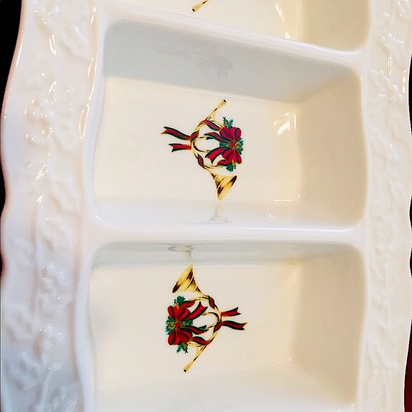 🎄Mikasa Holiday Lace Section Serving Dish🎄 - Picture 5 of 8